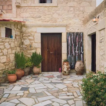 The Royal Stonehouse : Sophia Holiday home Vasiliki (Crete)